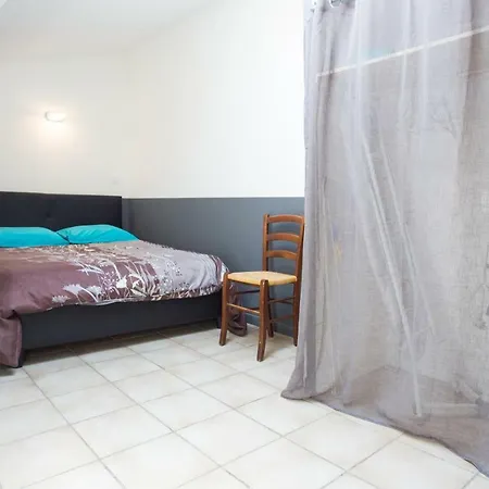 Duplex 4 Personnes A 200m De La Mer Hyères